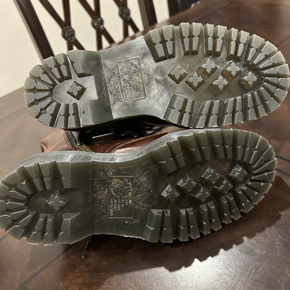 Jadon Platform Boots - Picture 6 of 7